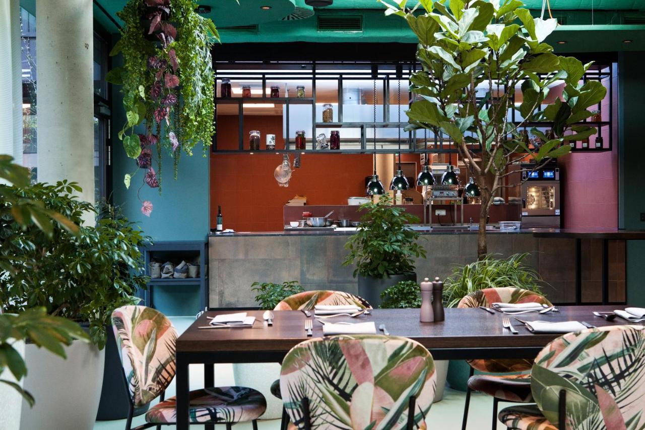 Hotel Indigo Vienna - Naschmarkt By Ihg Экстерьер фото